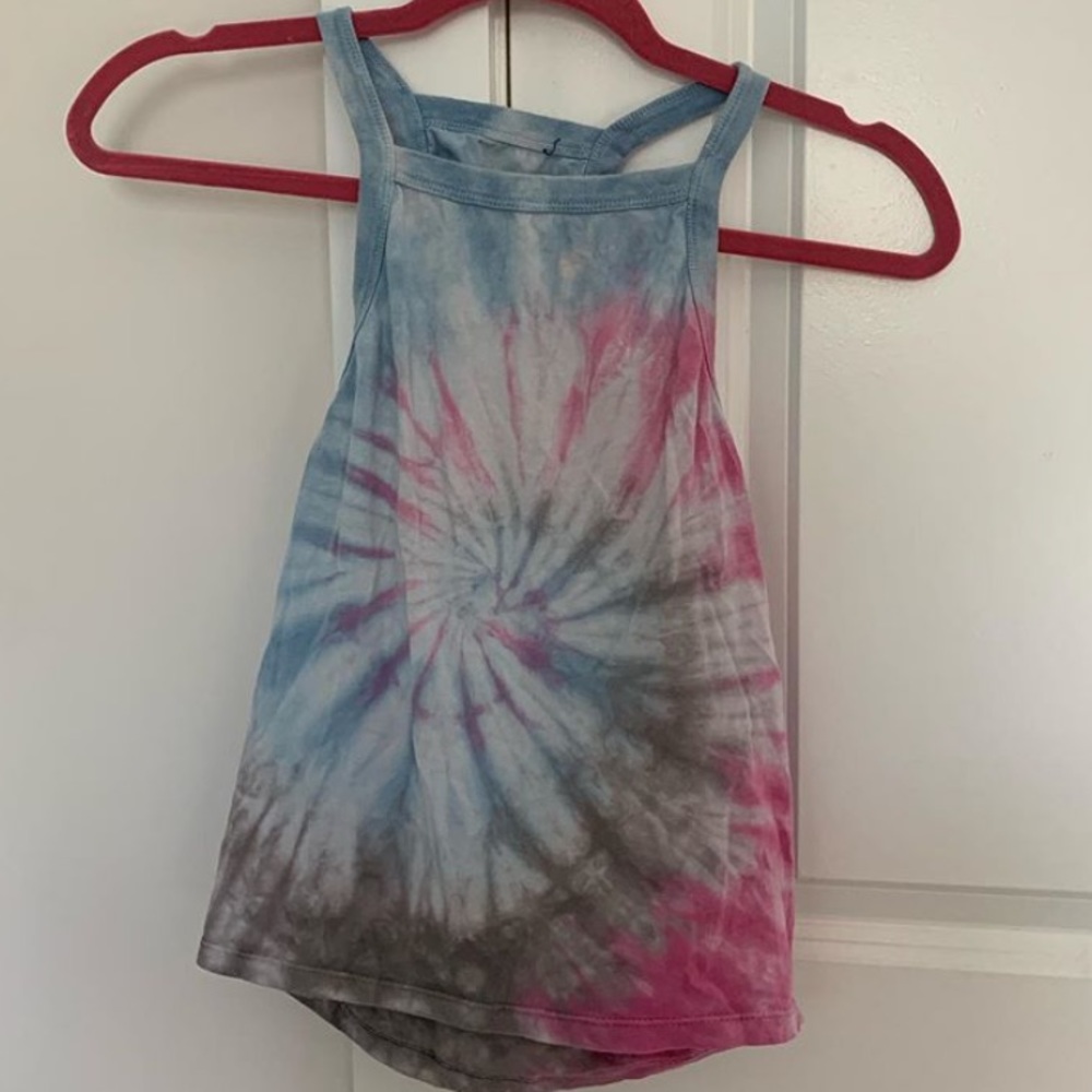 tie dye tank top